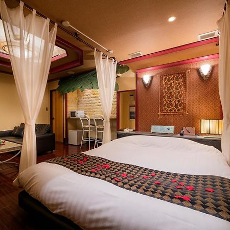 Hotel Mobilia (Adults Only) Tsurugashima ภายนอก รูปภาพ