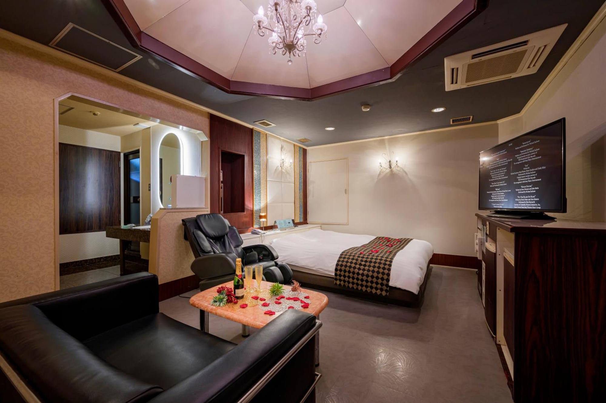 Hotel Mobilia (Adults Only) Tsurugashima ภายนอก รูปภาพ