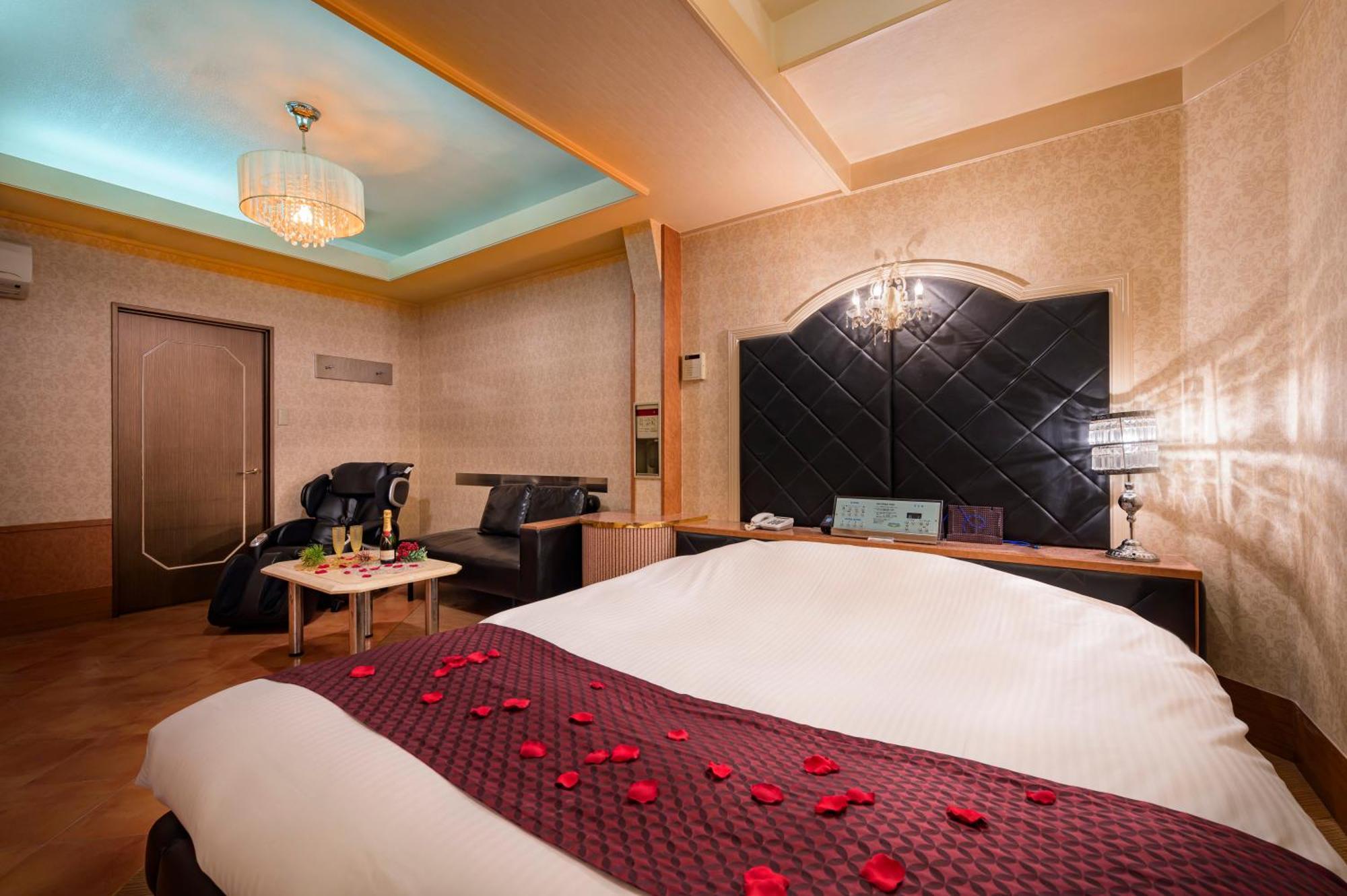 Hotel Mobilia (Adults Only) Tsurugashima ภายนอก รูปภาพ